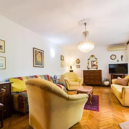Holiday home Beautiful 6bd House / Ideal For Larger Grups!