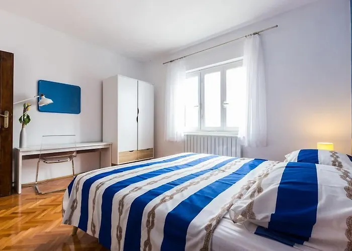 Beautiful 6bd House / Ideal For Larger Grups! Holiday home