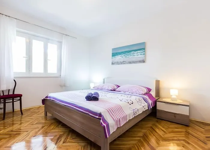 Beautiful 6bd House / Ideal For Larger Grups! Holiday home