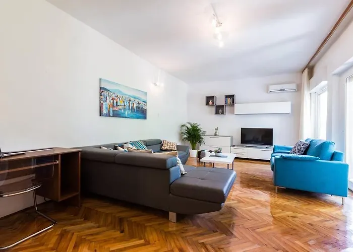 Holiday home Beautiful 6bd House / Ideal For Larger Grups!