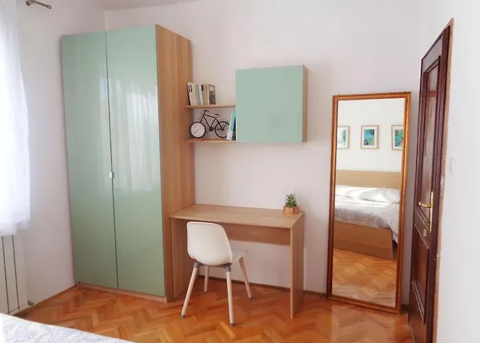 Beautiful 6bd House / Ideal For Larger Grups! * Zadar