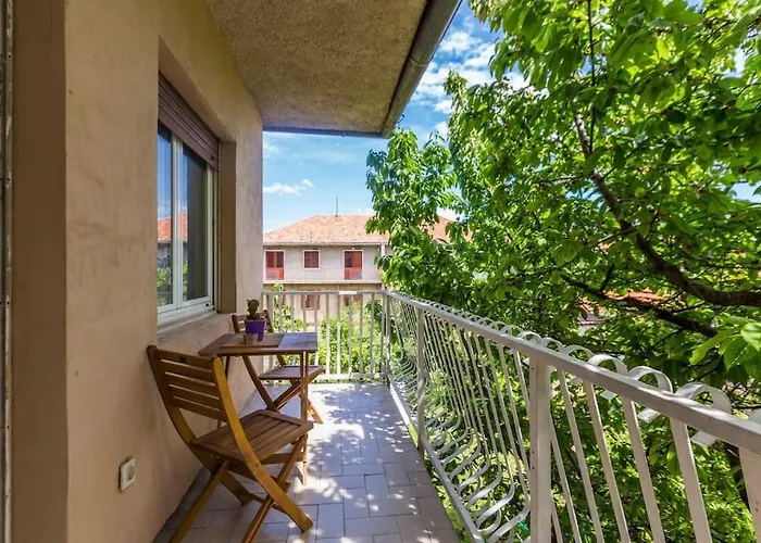 Beautiful 6bd House / Ideal For Larger Grups! Holiday home *